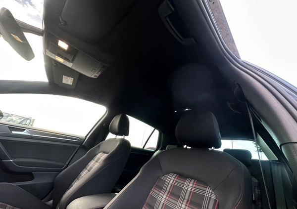 Volkswagen Golf cena 88800 przebieg: 92000, rok produkcji 2019 z Sobótka małe 562